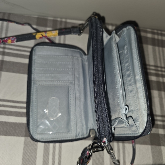 VERA BRADLEY Crossbody RFID Wallet Dark Gray w/Floral Pattern - Picture 3 of 11